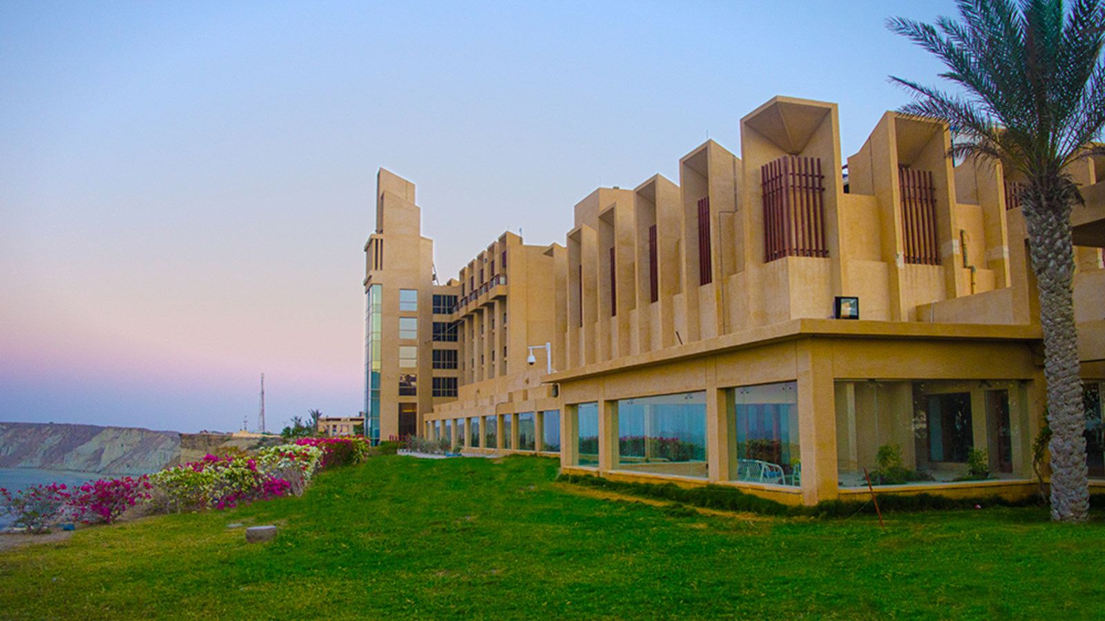 Pearl Continental Hotel