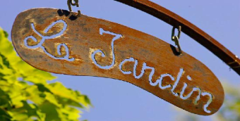 Le Jarden Restaurant Karachi